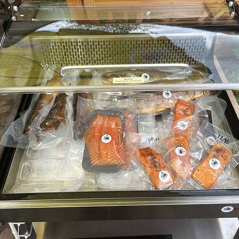 Auswahl geräucherter Fisch